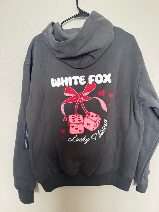 White Fox Boutique Charcoal “Lucky 13 Cheyenne” Hoodie NWT Size XS/S - Picture 4 of 8